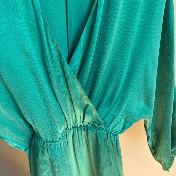 & other Stories Green Classic Midi Dress with Long Sleeves in Size 4 - Picture 8 of 8